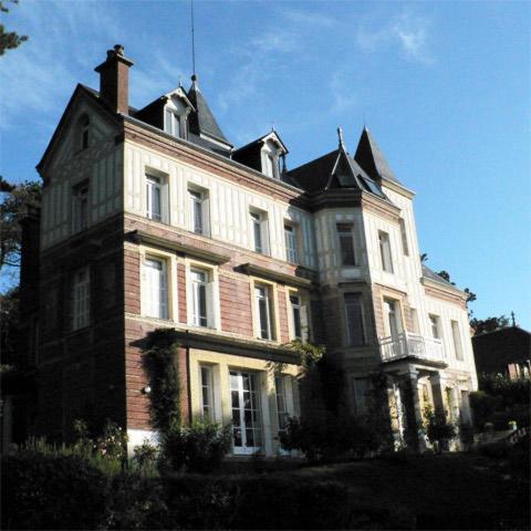 Chambres D'Hotes Les Charmettes เอเทรตาต์ ภายนอก รูปภาพ